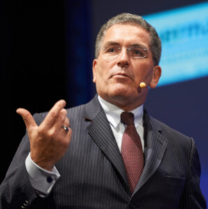 KLAUS FINK-Speaker_skaliert auf 300 x 300